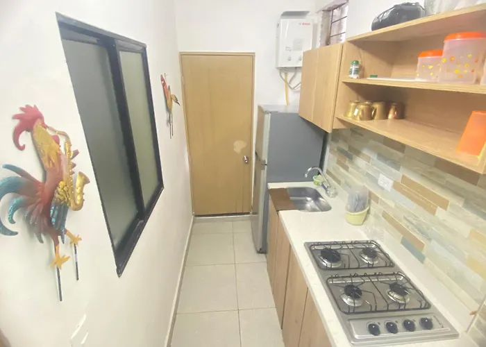 22 Apartamento 3 Habitaciones Con Balcon En Laureles Estadio