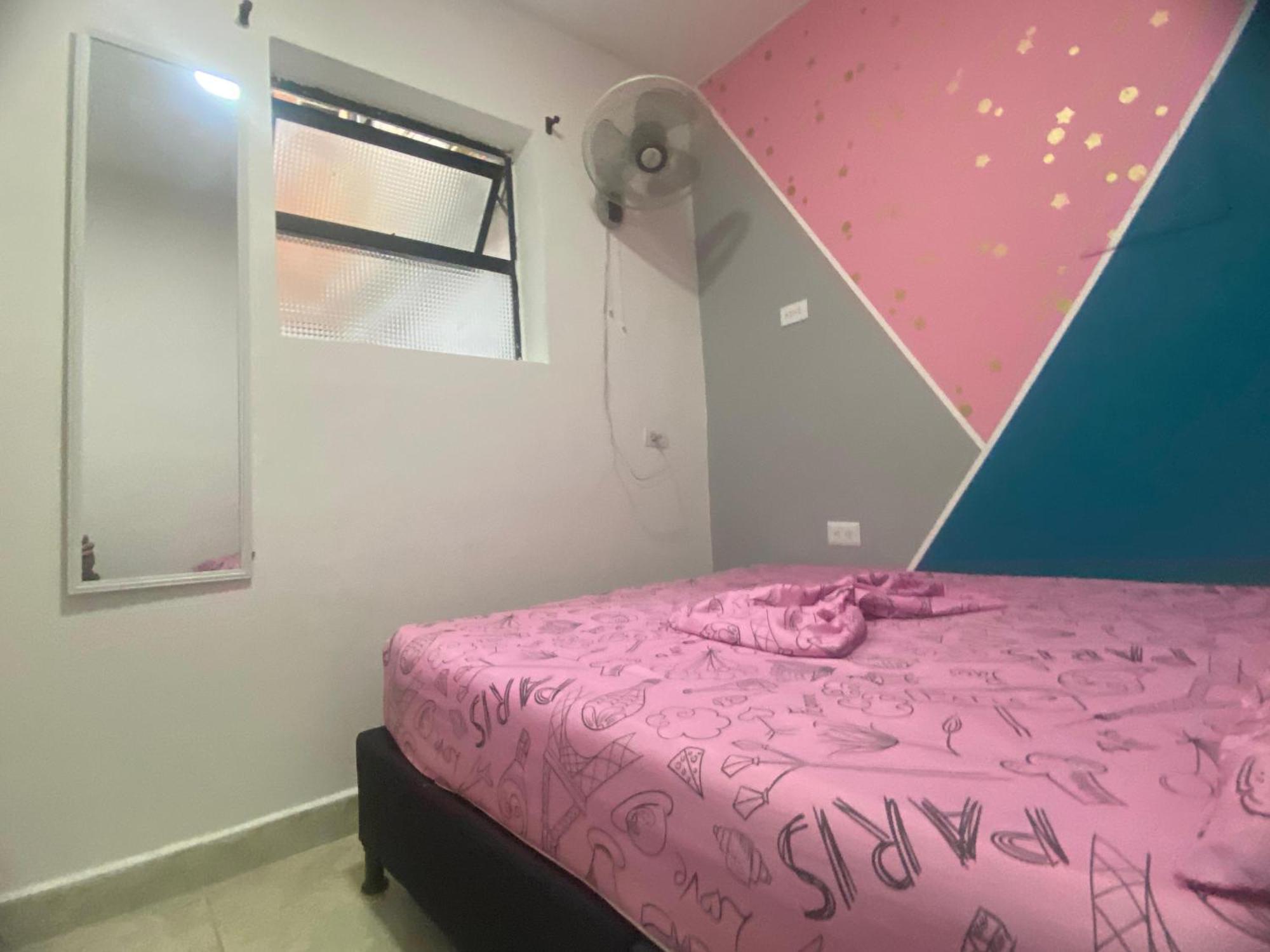 Apartment 22 3 Con Balcon En Laureles Estadio *